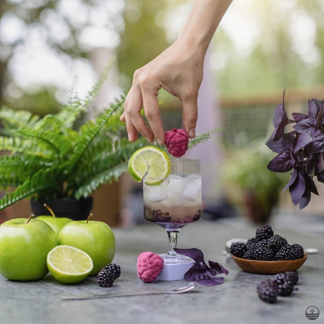 Bombe à cocktail - Mûres, pomme verte et vanille
